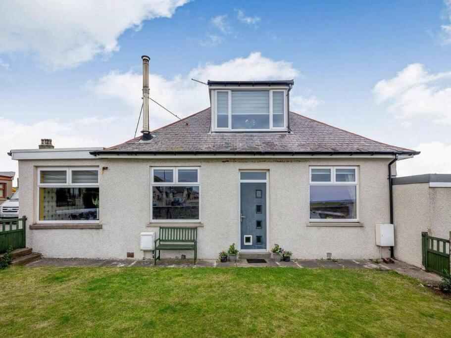 Sea View Cottage Inverallochy Dış mekan fotoğraf